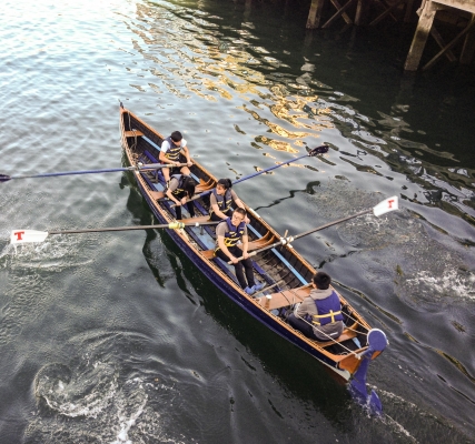 VCB's First Four coming under the last bridge in Fort Point Channel in their second sprint IB-1