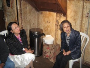 Margaret & Jenny Margaret Ma and champ recycler Jenny Cheng, right, at VCB's fall fundraiser on board the Light Ship Frying Pan.