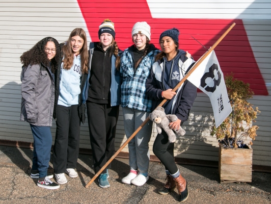 Sound School 
Bombshells YR-18